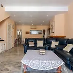 Beachside House Chalet *