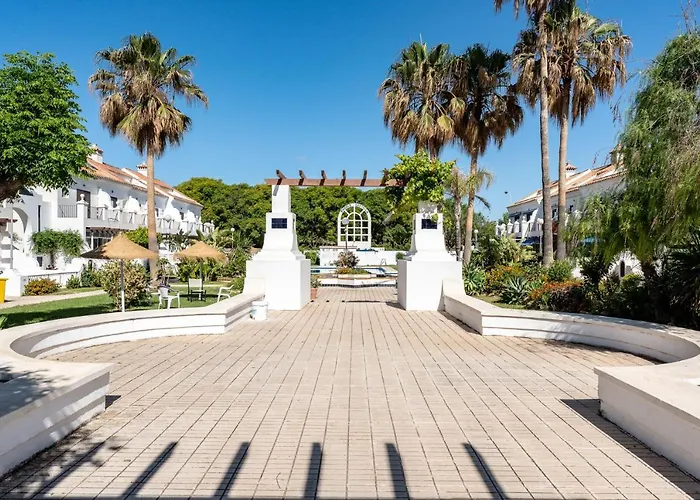 Chalé Beachside House *