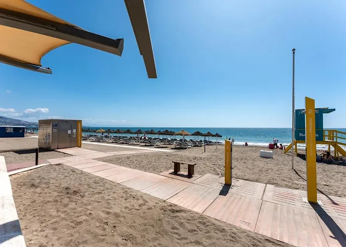 Beachside House * Фуэнхирола