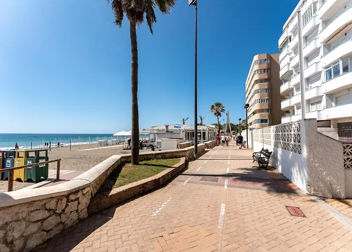 Beachside House * Фуэнхирола