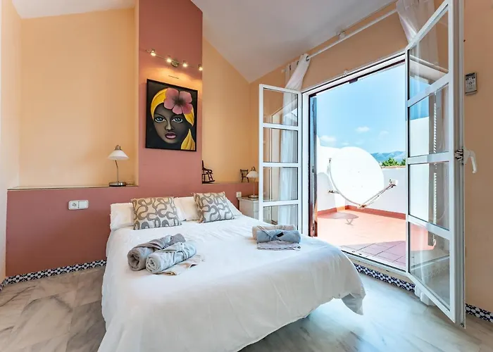 Шале Beachside House Фуэнхирола