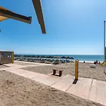 Beachside House * 丰希罗拉