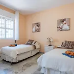 Chalé Beachside House Fuengirola