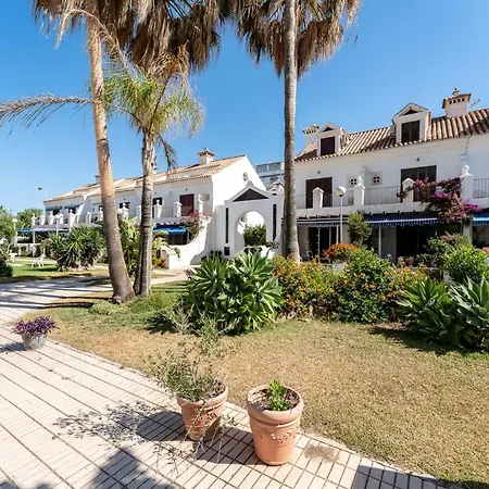 Chalet Beachside House *