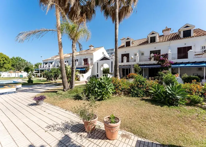 Chalet Beachside House *